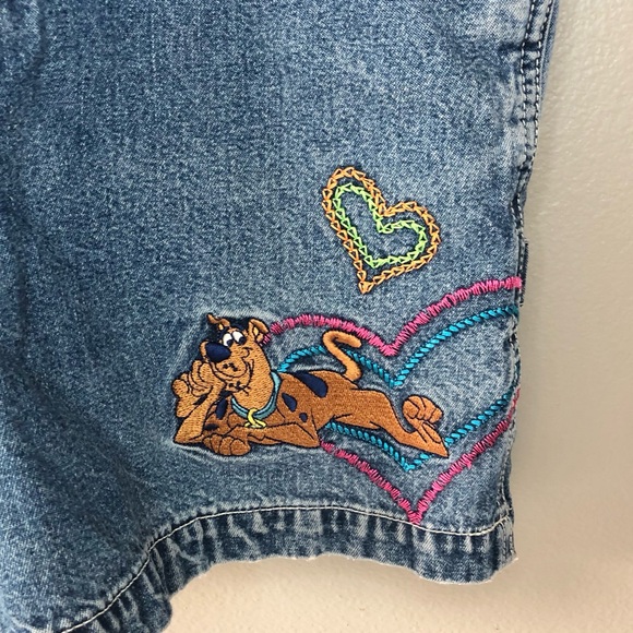 Vintage Cartoon Network ScoobyDoo Embroidered Jean Short Overalls 12 - Picture 3 of 6